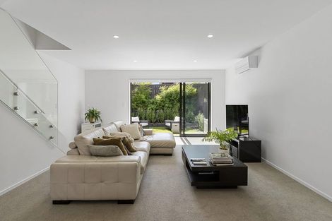 Photo of property in 25/82 East Coast Road, Milford, Auckland, 0620