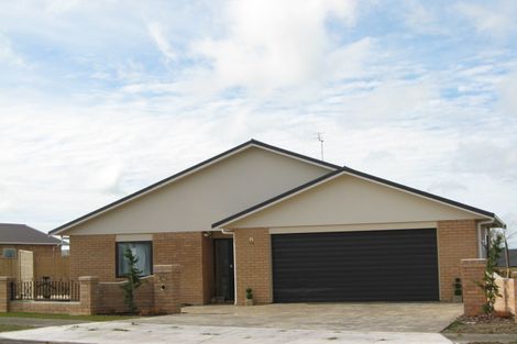 Photo of property in 8 Elizabeth Grove, Stratford, 4332