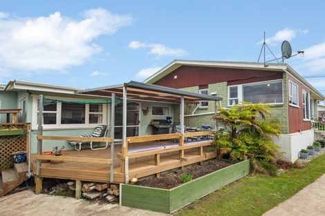 Photo of property in 11 Glendale Crescent, Holmes Hill, Oamaru, 9401