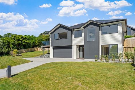 Photo of property in 12a Walbrook Road, Manly, Whangaparaoa, 0930