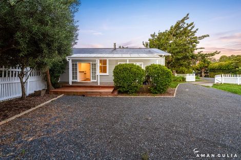Photo of property in 221 Henderson Valley Road, Henderson, Auckland, 0612
