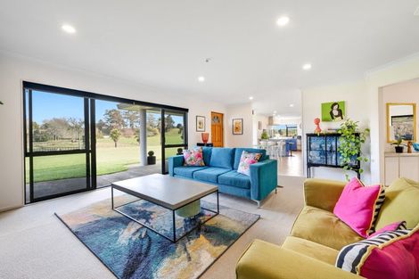 Photo of property in 32 Davies Road, Ramarama, Drury, 2579