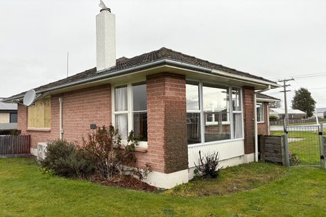 Photo of property in 21 Charlton Road, Gore, 9710