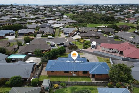 Photo of property in 18 Everton Place, Grandview Heights, Hamilton, 3200