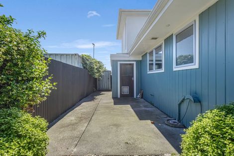 Photo of property in 11 Chester Street, Taradale, Napier, 4112