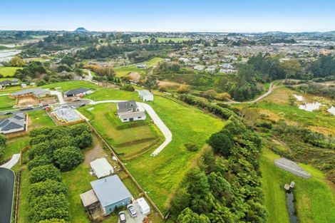 Photo of property in 21 Lily Way, Pyes Pa, Tauranga, 3112