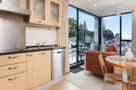 Photo of property in 16 Adams Avenue, Mount Maunganui, 3116