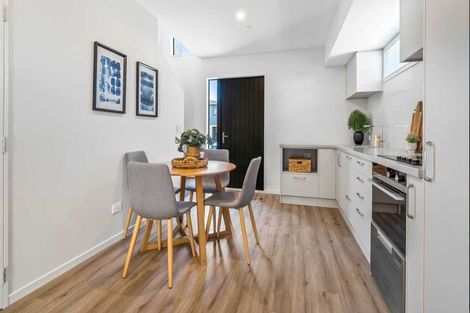 Photo of property in 1/165 Cranford Street, St Albans, Christchurch, 8014