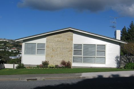 Photo of property in 53 Churton Drive, Churton Park, Wellington, 6037