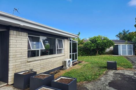 Photo of property in 2/68 Great South Road, Papakura, 2110