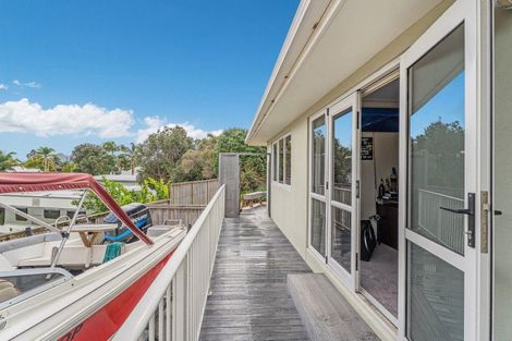 Photo of property in 102 The Quay, Pauanui, Hikuai, 3579
