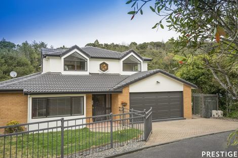 Photo of property in 33 Homewood Place, Chatswood, Auckland, 0626