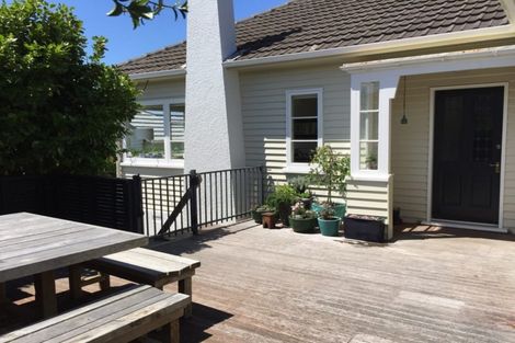 Photo of property in 12 Raumati Terrace, Khandallah, Wellington, 6035