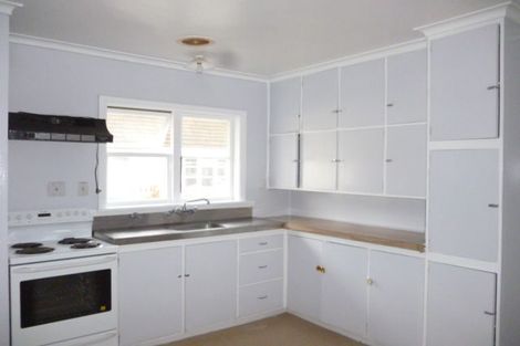 Photo of property in 62f2- Gibbons Street, Ebdentown, Upper Hutt, 5018