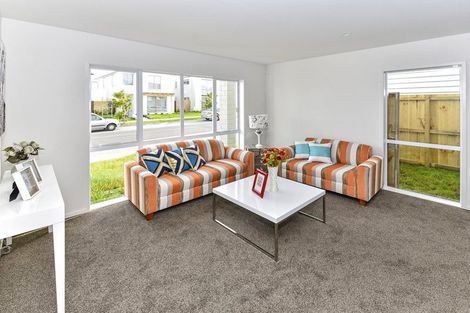 Photo of property in 35 Treestump Road, Takanini, 2112