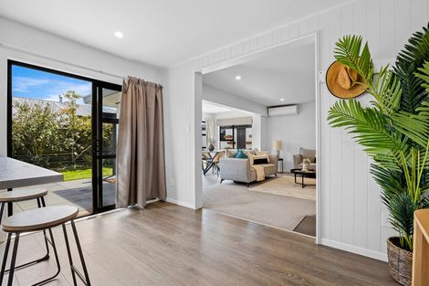 Photo of property in 355 Pine Avenue, South New Brighton, Christchurch, 8062