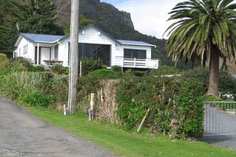 Photo of property in 2015 Whangarei Heads Road, Whangarei Heads, Whangarei, 0174