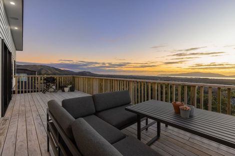 Photo of property in 94 Kotare Street, Waikanae, 5036