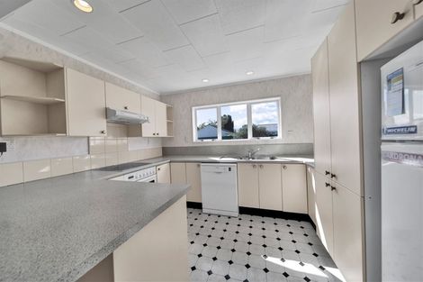 Photo of property in 38 Murray Avenue, Hawera, 4610