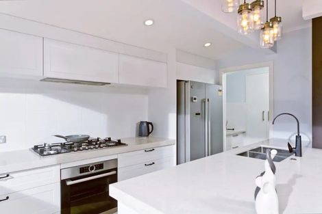 Photo of property in 30 Beulah Avenue, Rothesay Bay, Auckland, 0630