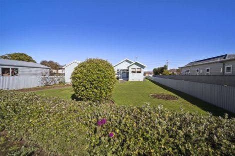 Photo of property in 12 Grey Street, Hawera, 4610