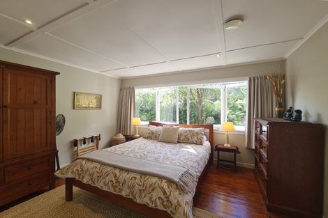 Photo of property in 395b Driving Creek Road, Coromandel, 3506
