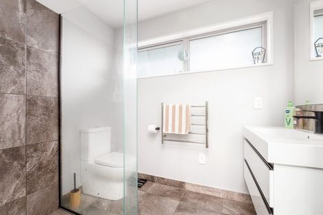 Photo of property in 33 Northmoor Boulevard, Rolleston, 7615
