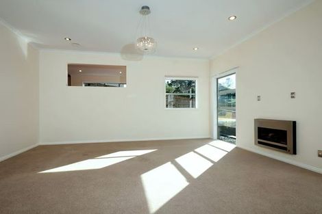 Photo of property in 44 Borneo Drive, Fairview Heights, Auckland, 0632