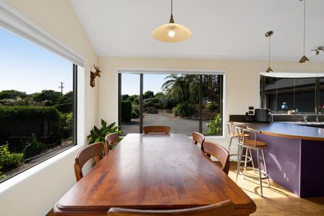 Photo of property in 852 Frankley Road, Hurworth, New Plymouth, 4371