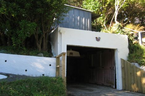 Photo of property in 21 Rangoon Street, Khandallah, Wellington, 6035