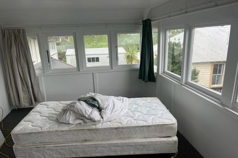 Photo of property in 2 Gaisford Terrace, Waipukurau, 4200