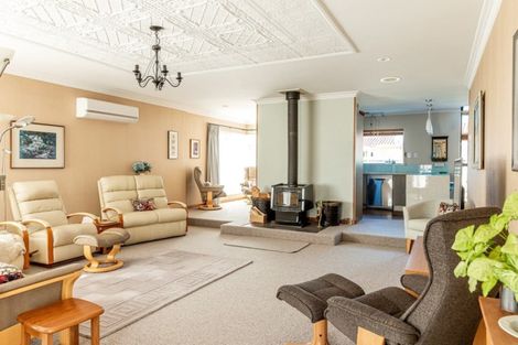 Photo of property in 4 Hunter Street, Westport, 7825