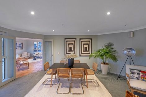 Photo of property in 5u9b Kent Terrace, Mount Victoria, Wellington, 6011