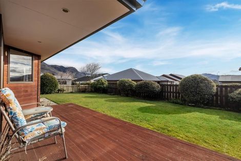 Photo of property in 46 Meadowstone Drive, Wanaka, 9305
