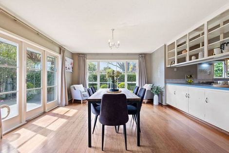 Photo of property in 7 Brookby Crescent, Avonhead, Christchurch, 8042