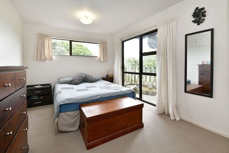 Photo of property in 4b Kathy Terrace, Stanmore Bay, Whangaparaoa, 0932