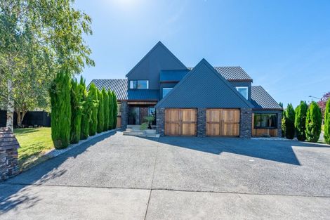 Photo of property in 37 Kent Terrace, Taradale, Napier, 4112