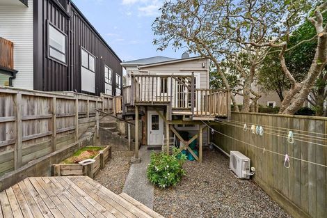 Photo of property in 15 Nairn Street, Mount Cook, Wellington, 6011