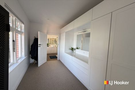 Photo of property in 104 Forbury Road, Saint Clair, Dunedin, 9012