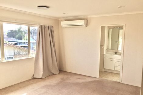 Photo of property in 17 Emmerdale Avenue, Papakura, 2110
