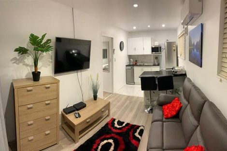 Photo of property in 330 Glenvar Road, Torbay, Auckland, 0630