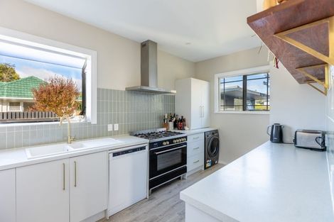 Photo of property in 825 Ferry Road, Woolston, Christchurch, 8023