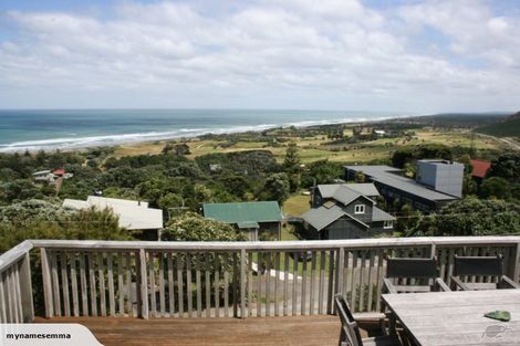 Photo of property in 91 Domain Crescent, Muriwai, Waimauku, 0881