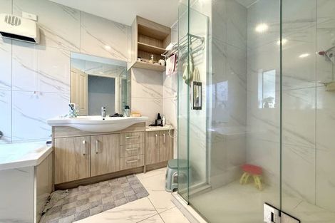 Photo of property in 164 Millhouse Drive, Golflands, Auckland, 2013