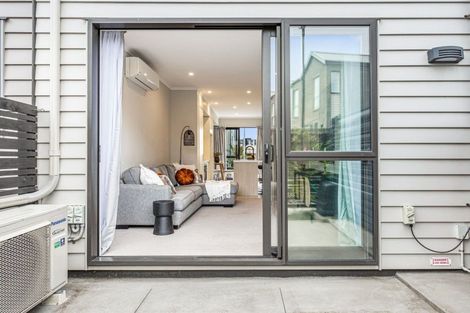 Photo of property in 37 Nugget Avenue, Hobsonville, Auckland, 0616