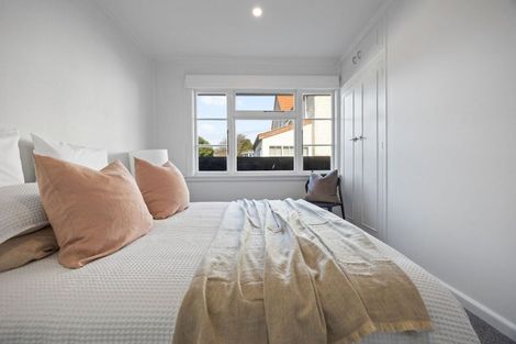 Photo of property in 178 Wilsons Road, Saint Martins, Christchurch, 8022