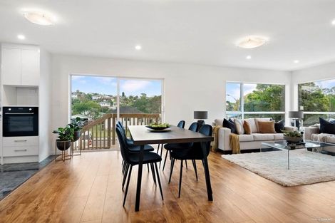 Photo of property in 1/8 Wykeham Place, Glenfield, Auckland, 0629