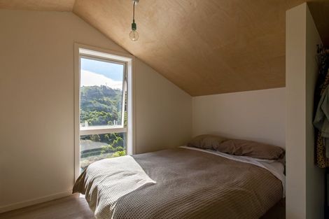 Photo of property in 7 Livingstone Street, Brooklyn, Wellington, 6021