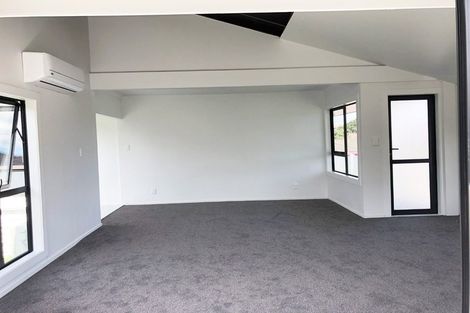 Photo of property in 10b Gifford Road, Papatoetoe, Auckland, 2025