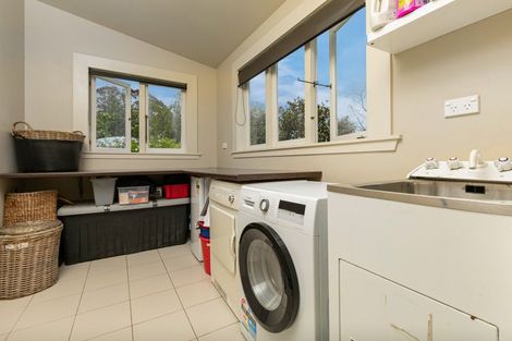 Photo of property in 278a Forest Hill Road, Waiatarua, Auckland, 0612